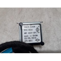 Opel - Vivaro - GPS antenna