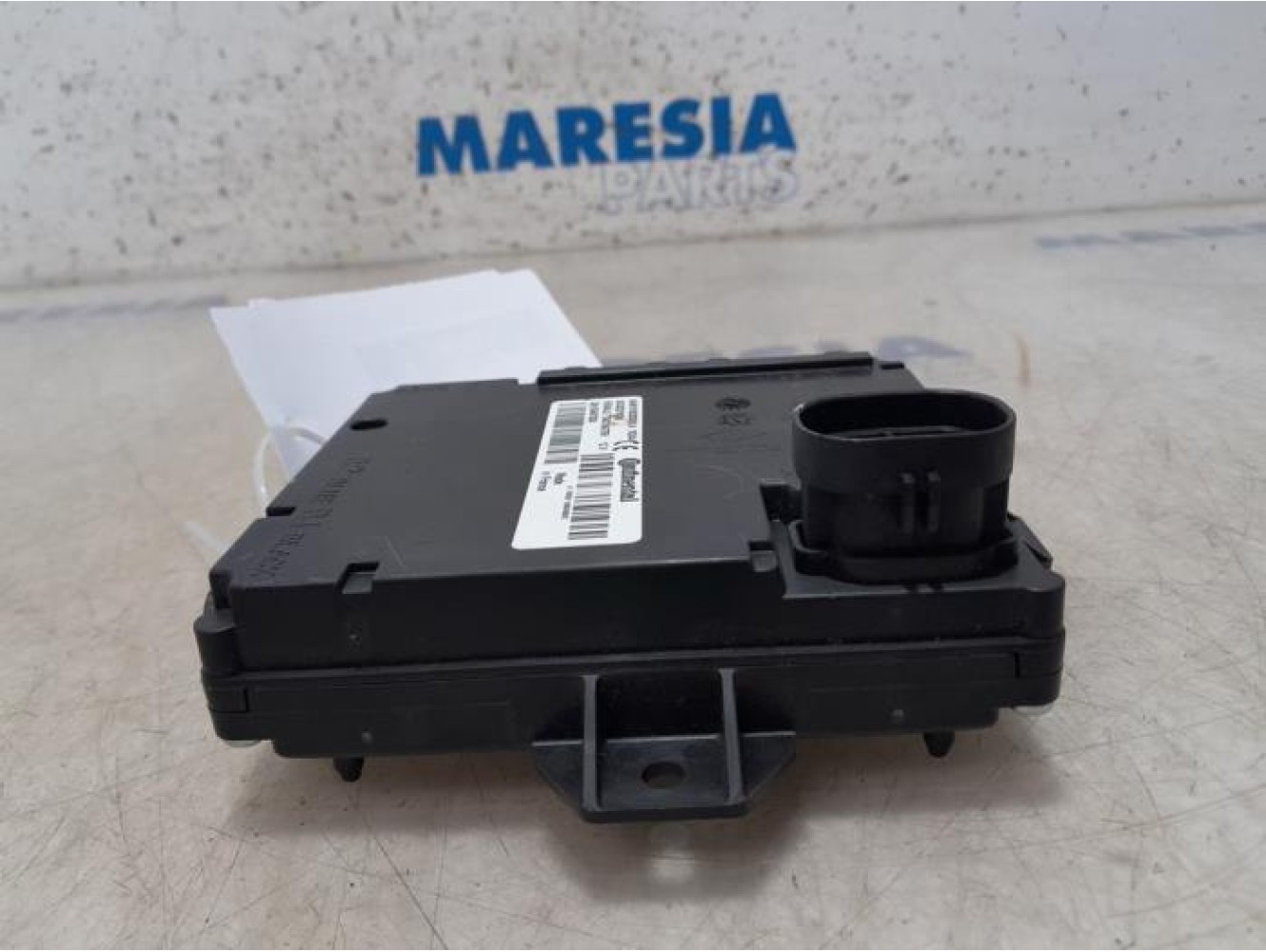 Opel - Vivaro - Central door locking module