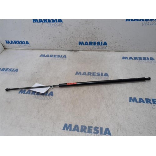 Opel - Vivaro - Rear gas strut, right