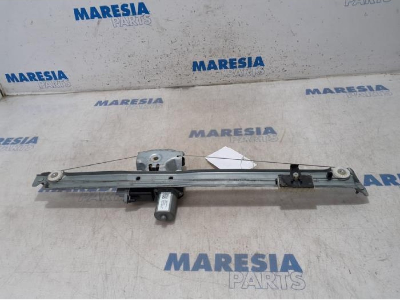 Opel - Vivaro - Window mechanism 2-door, front left