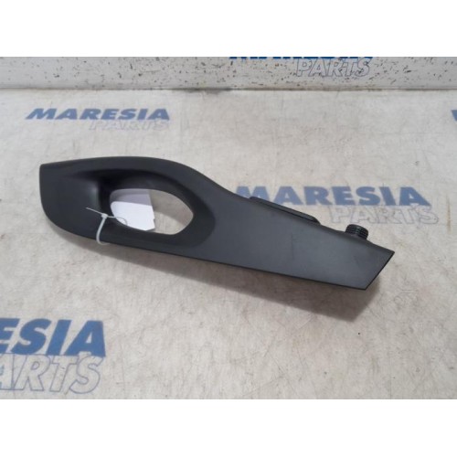 Opel - Vivaro - Multi-functional window switch