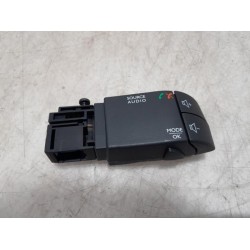Opel - Vivaro - Commande radio volant