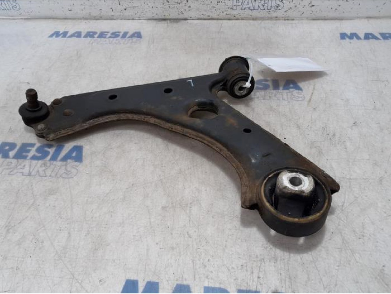 Alfa Romeo - Mito - Querlenker unten links vorne