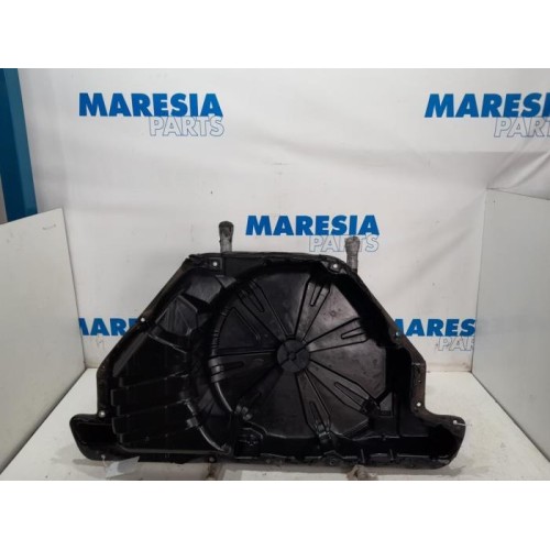 Renault - Megane - Reservewielbak