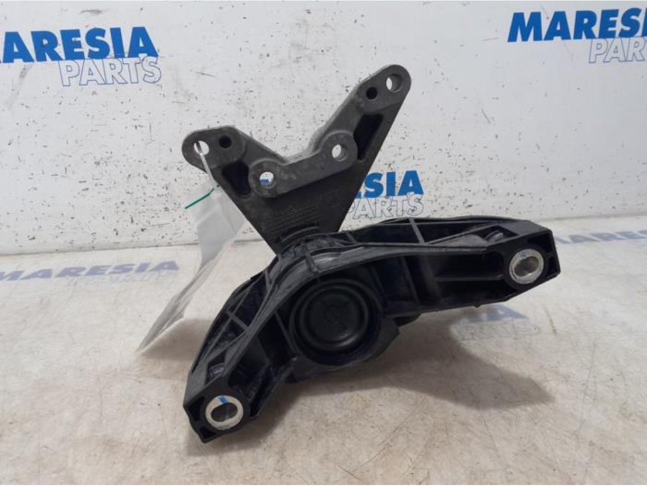Citroen - C4 Picasso - Engine mount