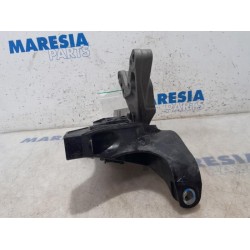 Citroen - C4 Picasso - Engine mount