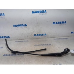 Citroen - C4 Picasso - Front wiper arm
