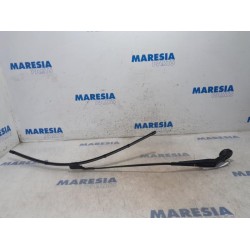 Citroen - C4 Picasso - Front wiper arm