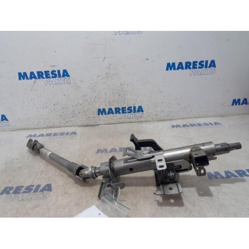 Citroen - C4 Picasso - Steering column housing