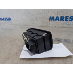 Alfa Romeo - Mito - Multi-functional window switch