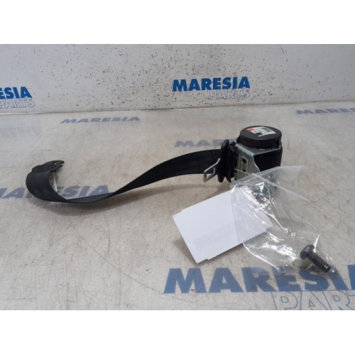 Alfa Romeo - Mito - Sicherheitsgurt links hinten