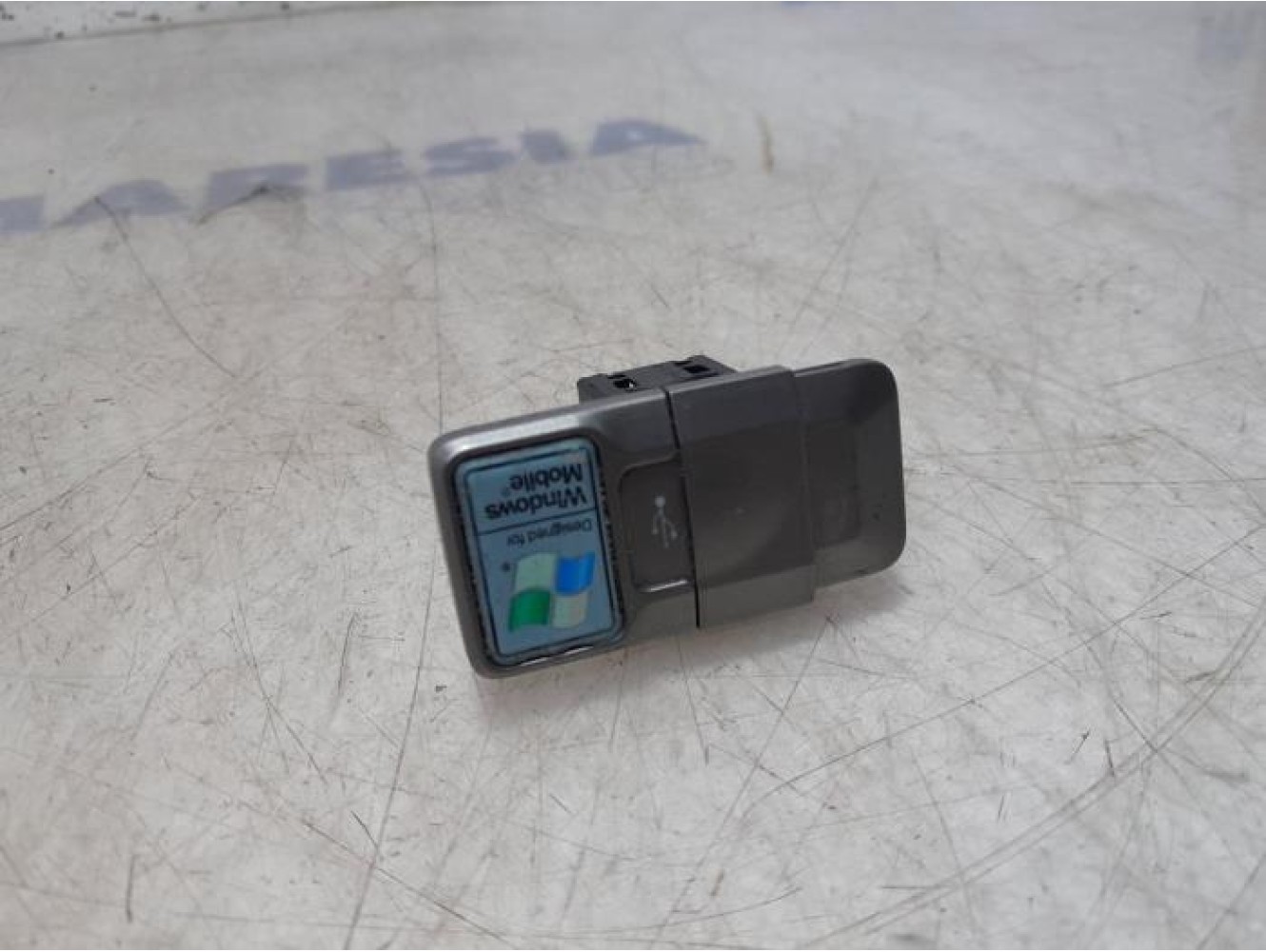 Alfa Romeo - Mito - AUX/USB aansluiting