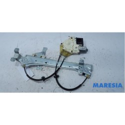 Renault - Megane - Rear door window mechanism 4-door, right