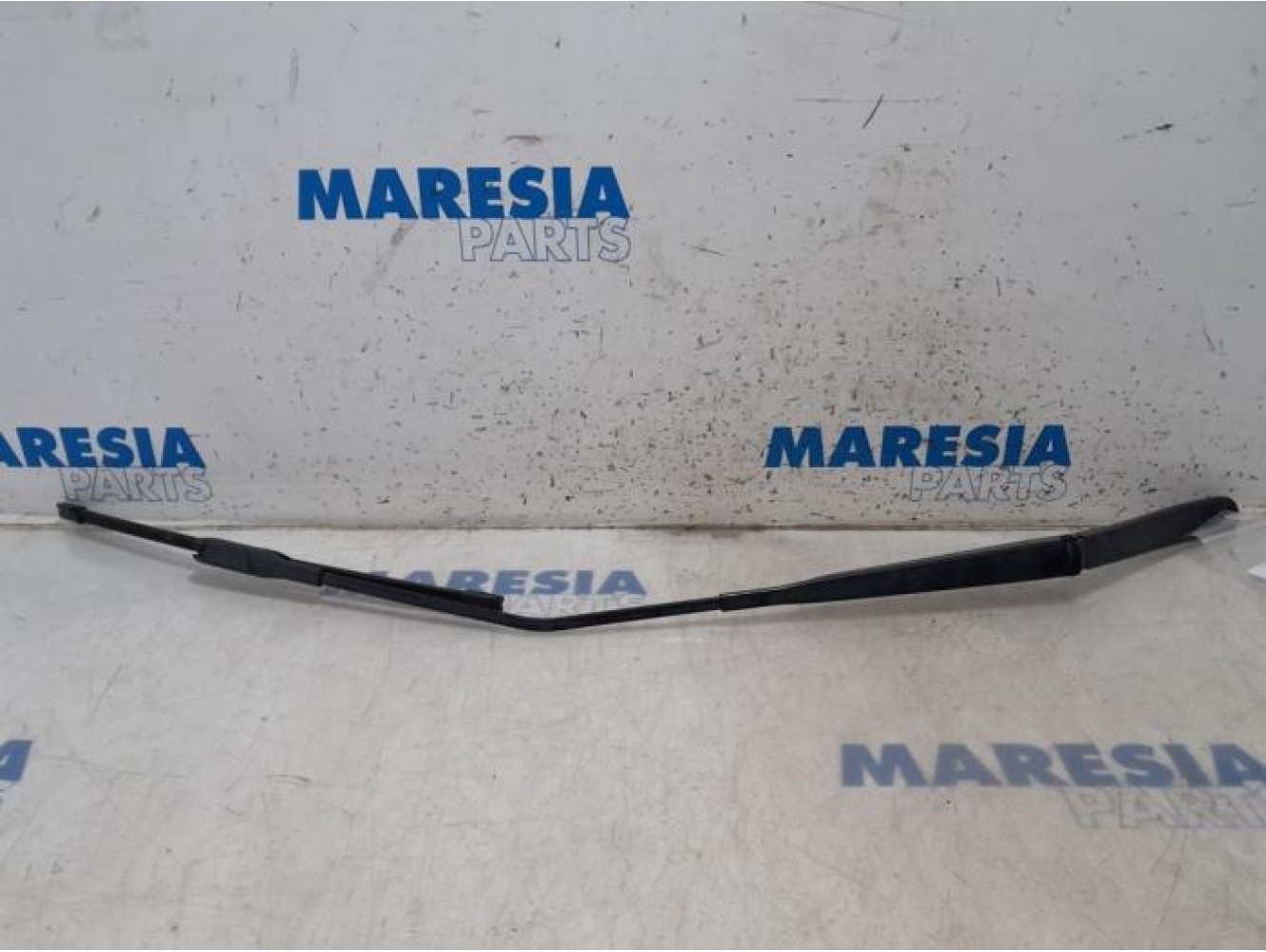 Alfa Romeo - Mito - Front wiper arm