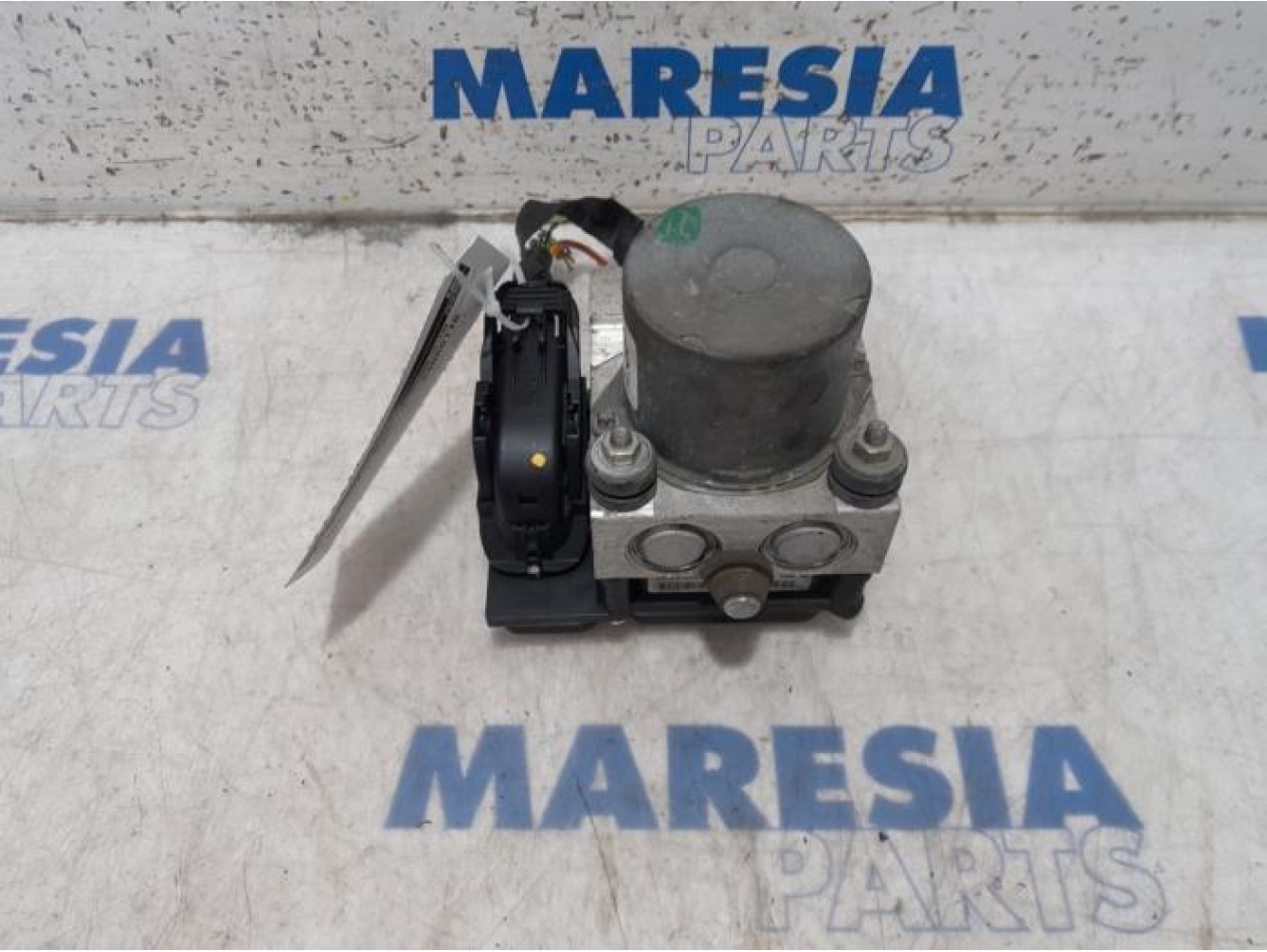 Alfa Romeo - Mito - ABS pump