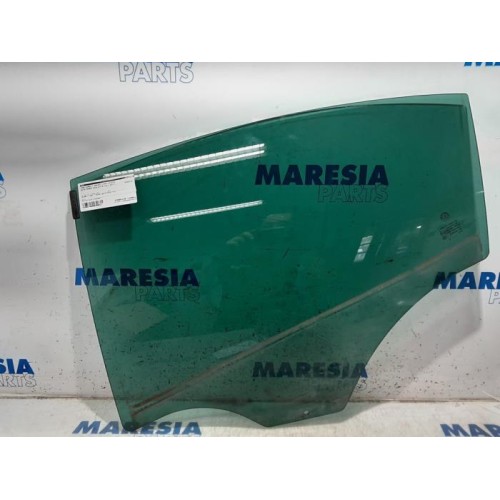 Alfa Romeo - Giulietta - Rear door window 4-door, left