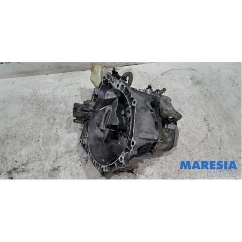 Peugeot - 208 - Gearbox
