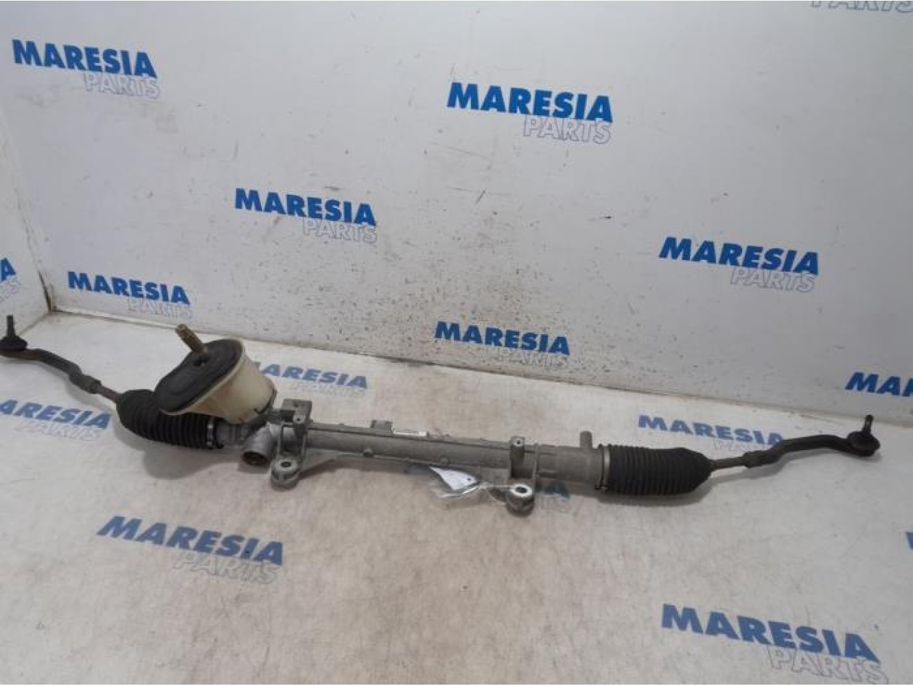 Renault - Megane - Power steering box