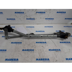 Renault - Megane - Wiper mechanism