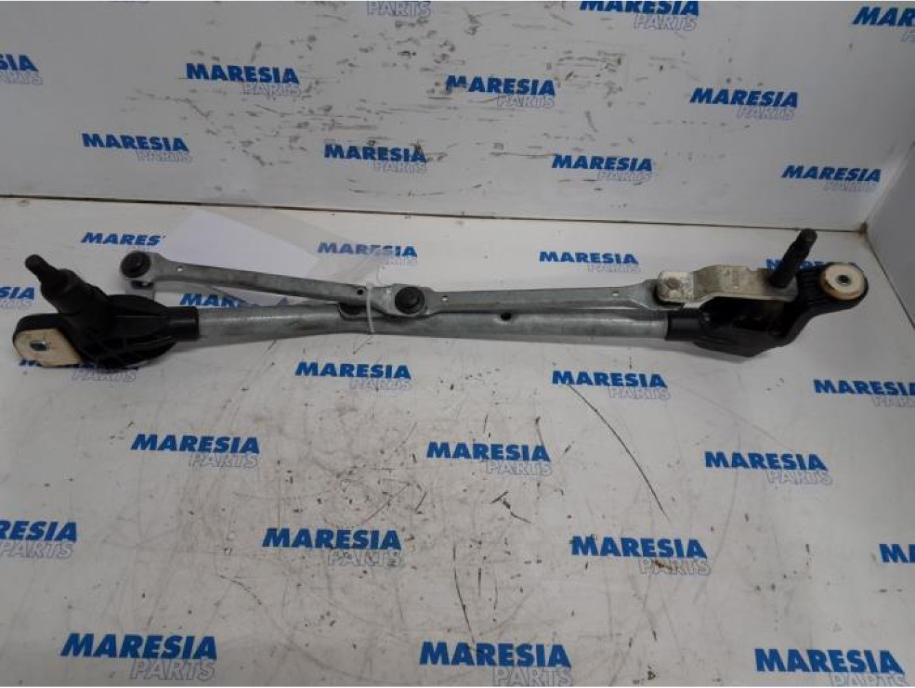 Renault - Megane - Wiper mechanism
