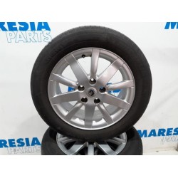 Renault - Megane - Sportvelgenset + banden