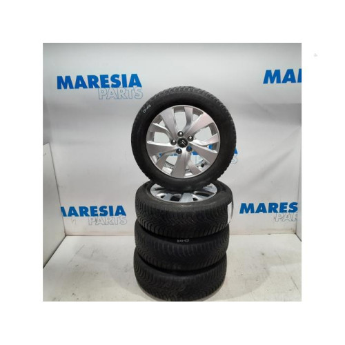Citroen - C4 Picasso - Sport rims set + tires