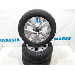 Citroen - C4 Picasso - Sportvelgenset + banden