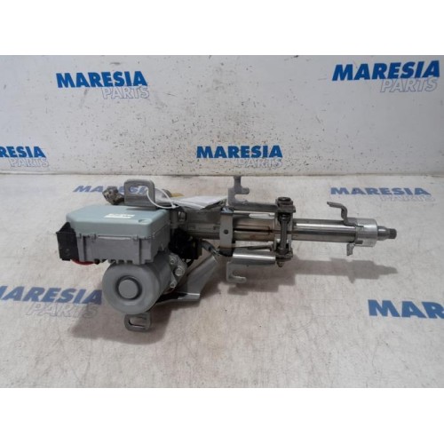 Renault - Megane - Steering column housing