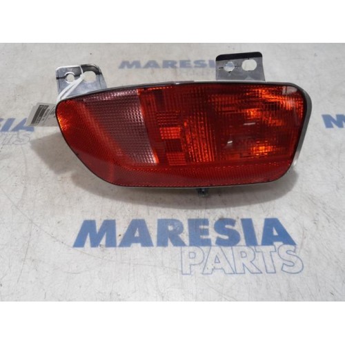 Citroen - C4 Picasso - Rear fog light