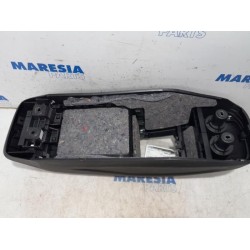 Citroen - C4 Picasso - Middle console