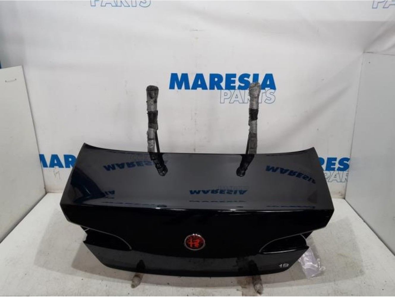 Alfa Romeo - 159 - Tailgate