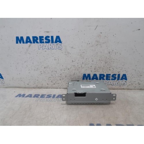 Citroen - C4 Picasso - Radio