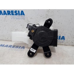 Citroen - C4 Picasso - Heating and ventilation fan motor