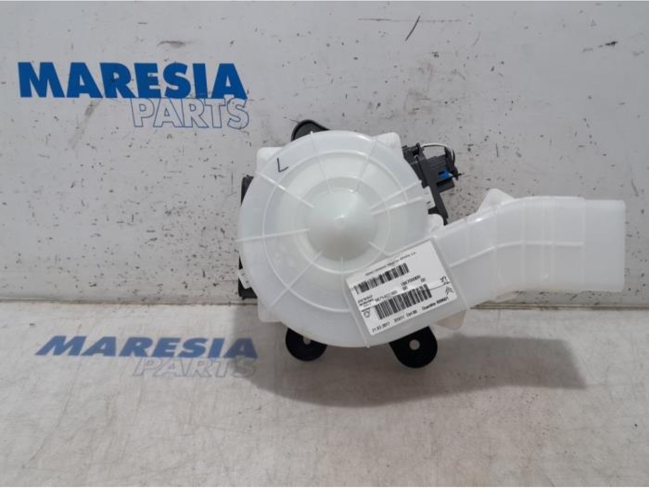Citroen - C4 Picasso - Heating and ventilation fan motor