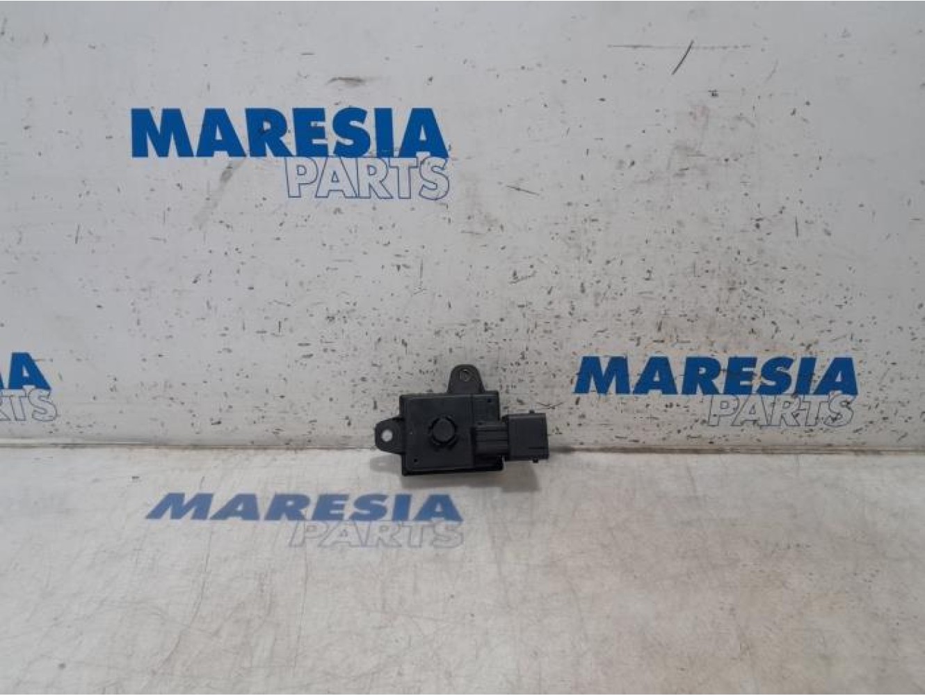 Citroen - C4 Picasso - Start/Stop relay
