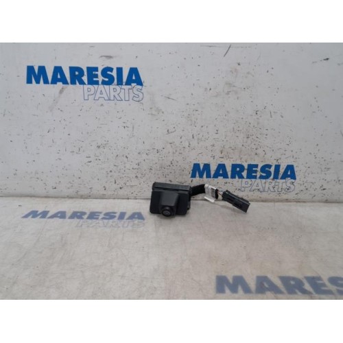 Citroen - C4 Picasso - Reversing camera