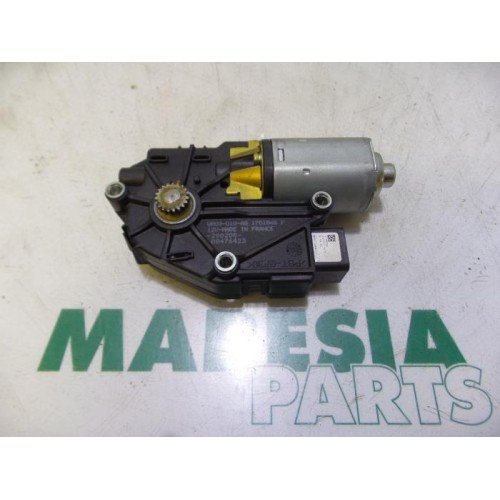 Fiat - Panda - Sunroof motor