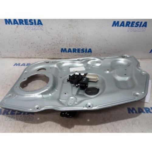 Alfa Romeo - Giulietta - Window mechanism 4-door, front right