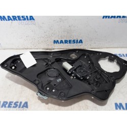 Alfa Romeo - Giulietta - Rear door window mechanism 4-door, right
