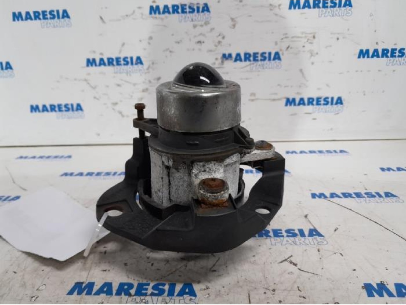 Alfa Romeo - Giulietta - Fog light, front left