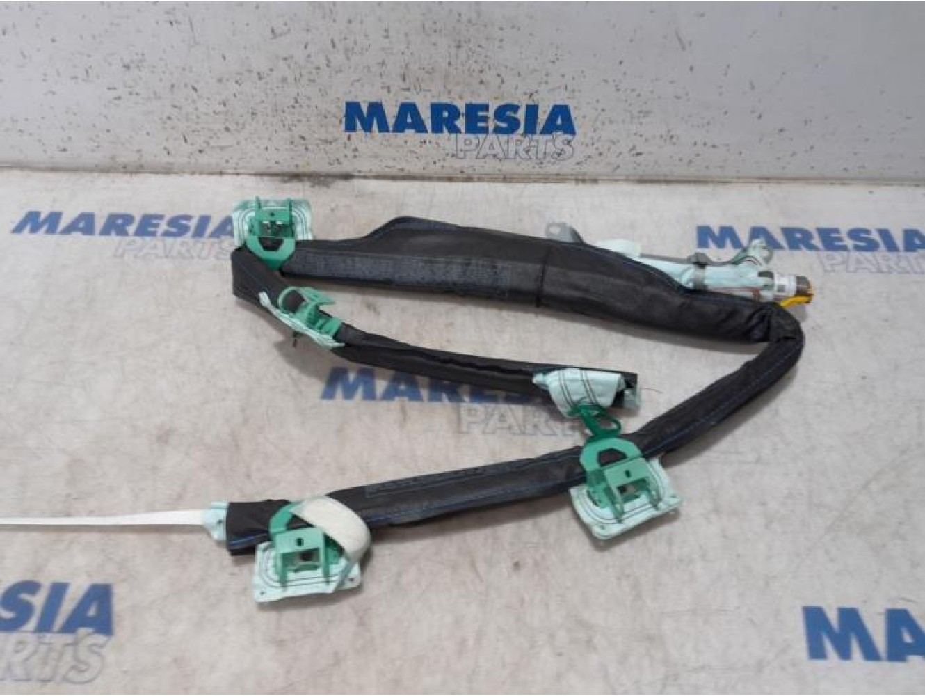 Alfa Romeo - Giulietta - Airbag hemel links