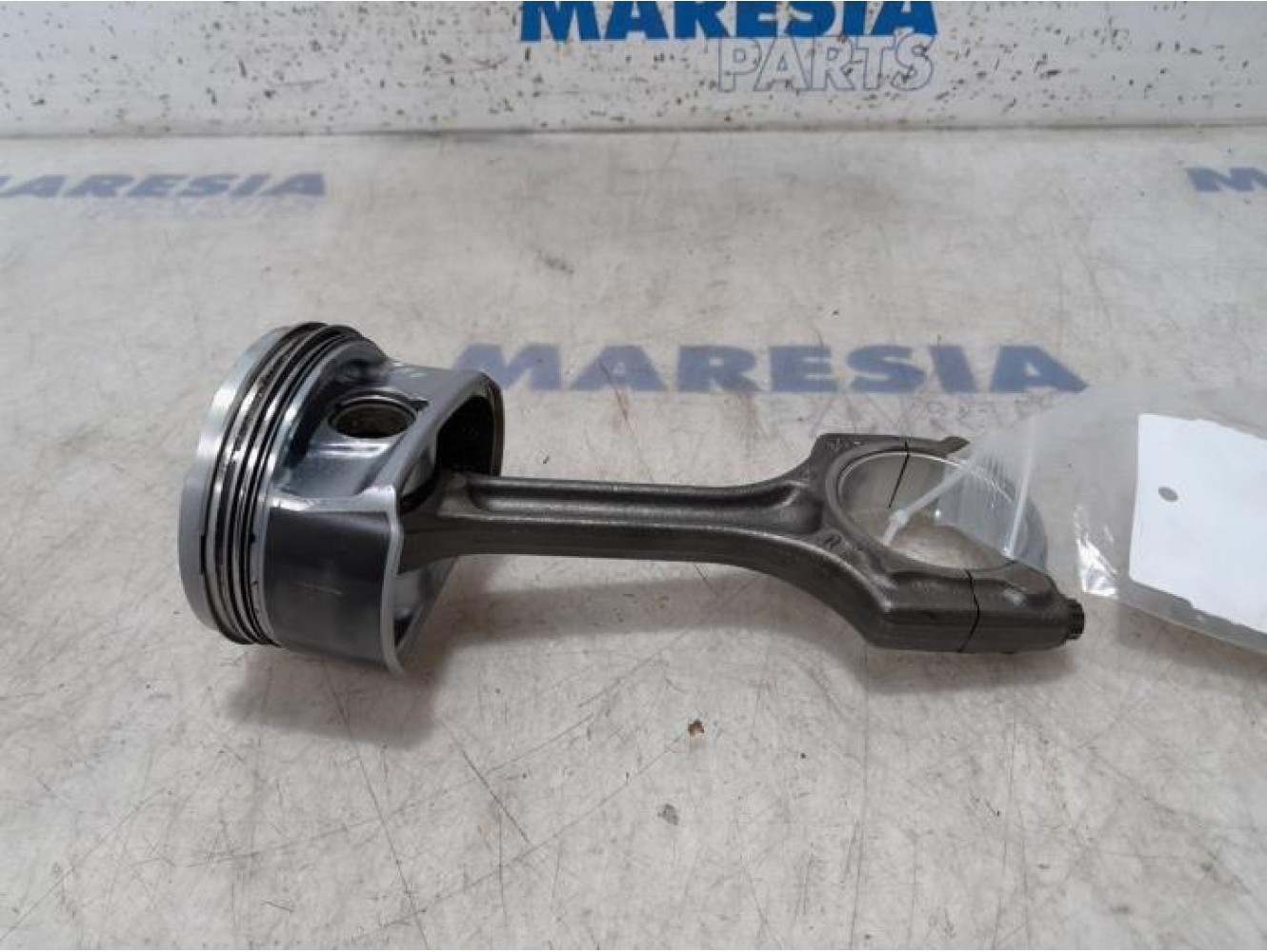 Citroen - C5 - Connecting rod