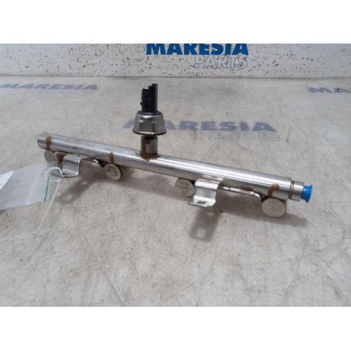 Citroen - C5 - Fuel injector nozzle