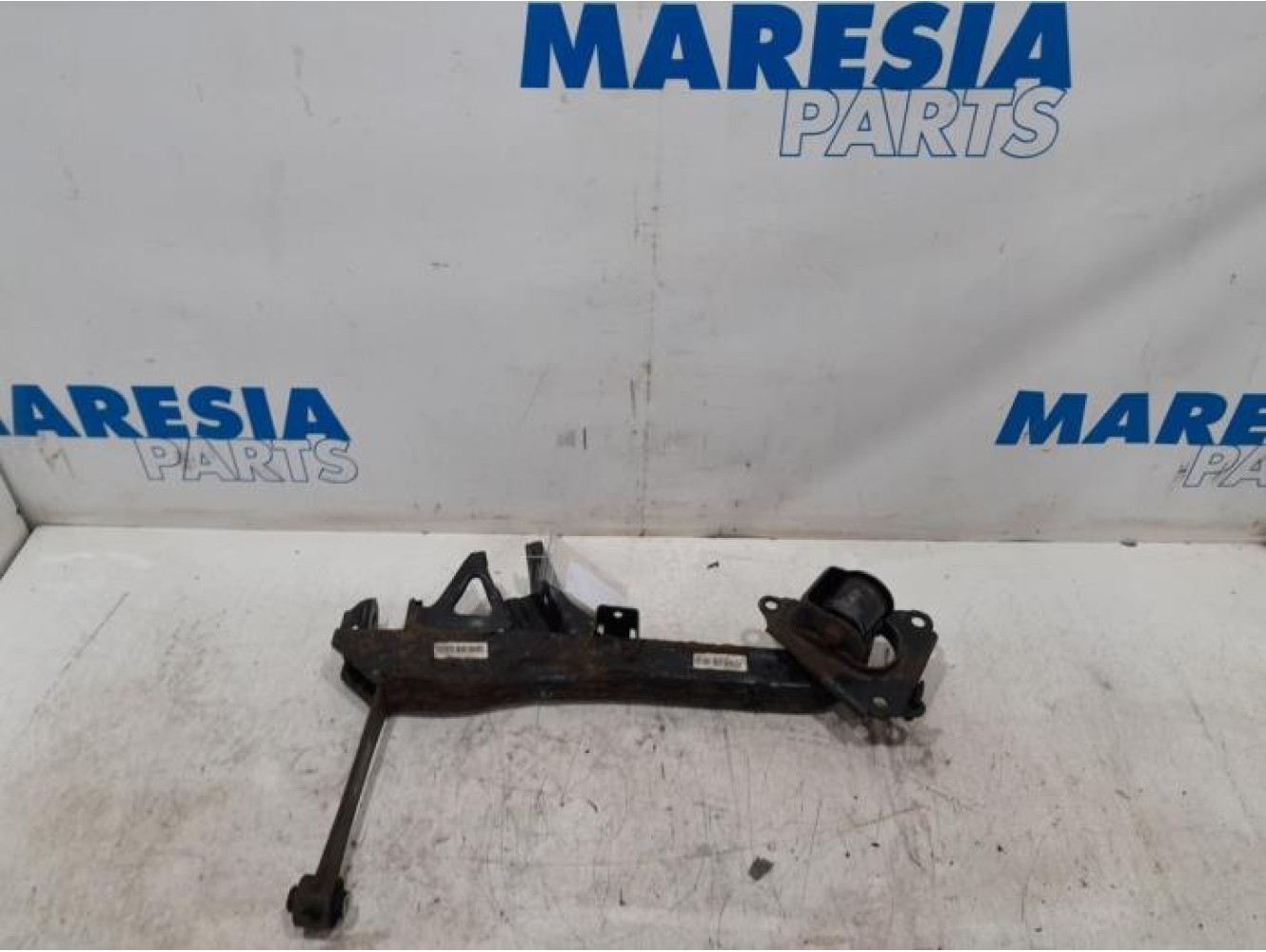 Alfa Romeo - 159 - Querlenker links hinten