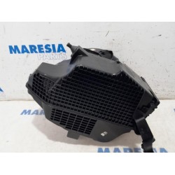 Renault - Clio - Air box
