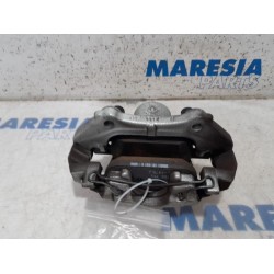 Renault - Clio - Front brake calliper, left