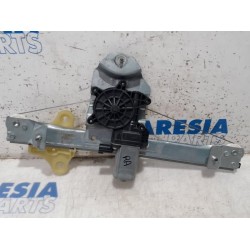 Renault - Clio - Rear door window mechanism 4-door, right