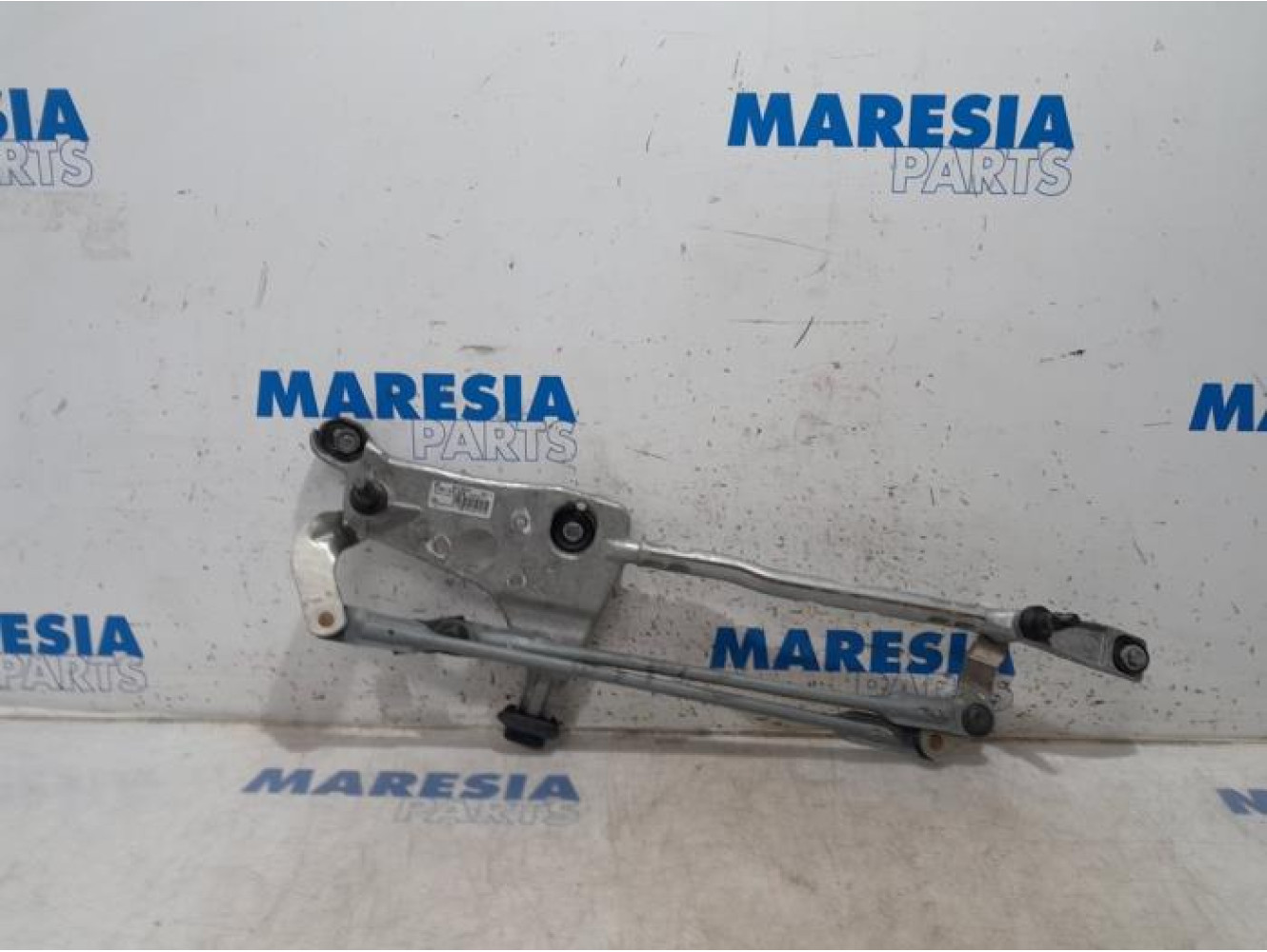 Peugeot - 308 - Wiper mechanism