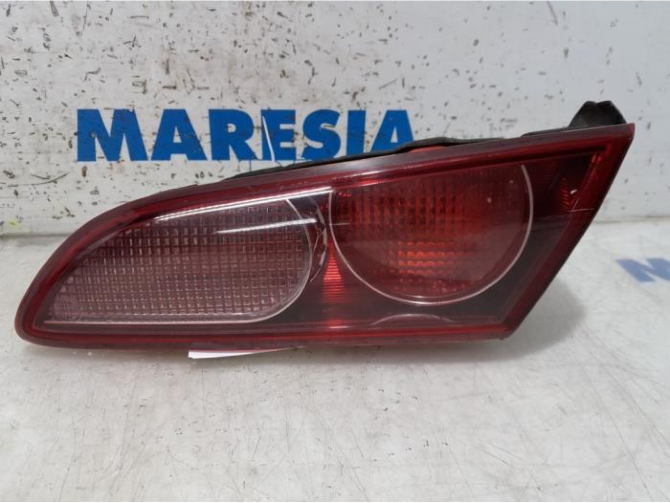 Alfa Romeo - 159 - Taillight, right