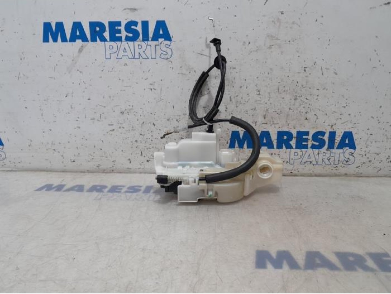Alfa Romeo - 159 - Door lock mechanism 4-door, front left